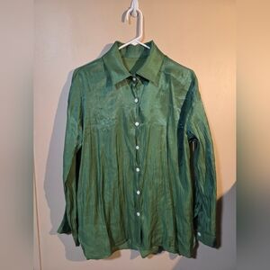 Women MED Green Iridescent Crinkle Top